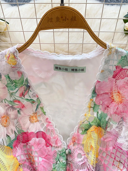 Spring/Summer Retro Single Breasted Mini Dress French Hollow Lace Dress Female Temperament A-line Elegant Shorts Vestidos C18