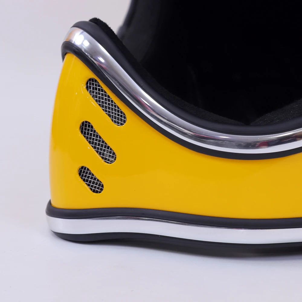 Motorcycle helmet Japanese pointy helmet retro cruise knight helmet motorcycle scooter FRP four seasons space helmet.