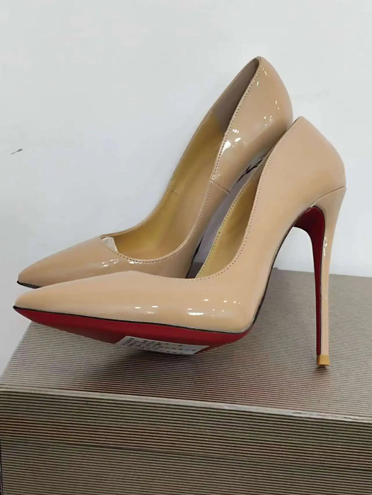 35-48 size slim high heels women's high heels sexy pointed wedding shoes party high heels patent leather neutral shoes