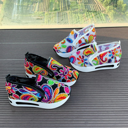 Women's Sneakers Rainbow Embroidered Platform Shoes for Women Breathable Mesh Loafers Lightweight Slip On Casual Shoes Plus Size