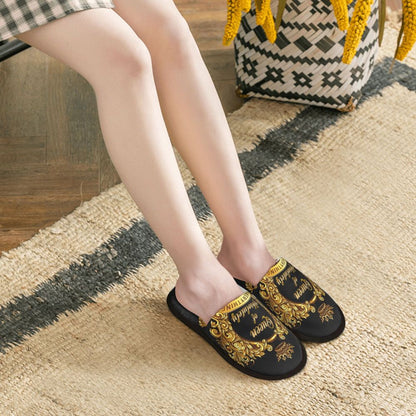 Custom Queen Of Absolutely Everything Gold Baroque Soft Memory Foam House Slippers Women Comfy Warm Anti-skid Sole Slipper