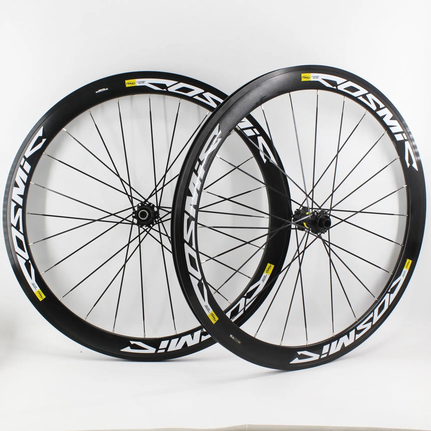 New White Black Gray 700C 50mm Road bike alloy bicycle wheelset clincher rims V Disc brake Thru Axle center lock hubs wheels