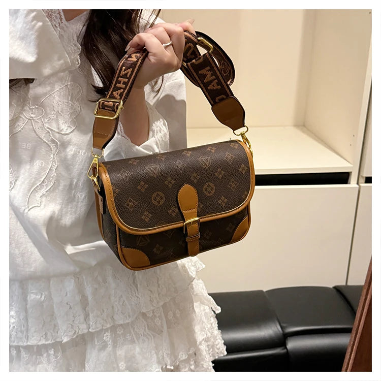 New Classic Texture Crossbody Bag Versatile Crossbody Bag High-End Underarm Bag Nurse Bag Wide Shoulder Strap Bag