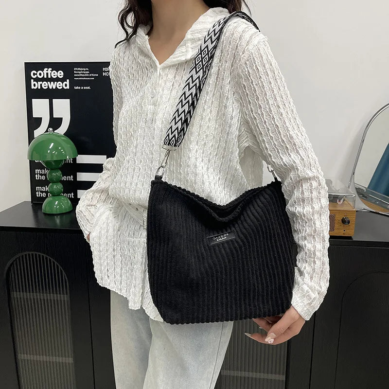 Solid Color Corduroy Messenger Bag Versatile Handbag Women Shoulder Crossbody Bags Casual Chic Bucket Women‘s Bag Bolsos Mujer