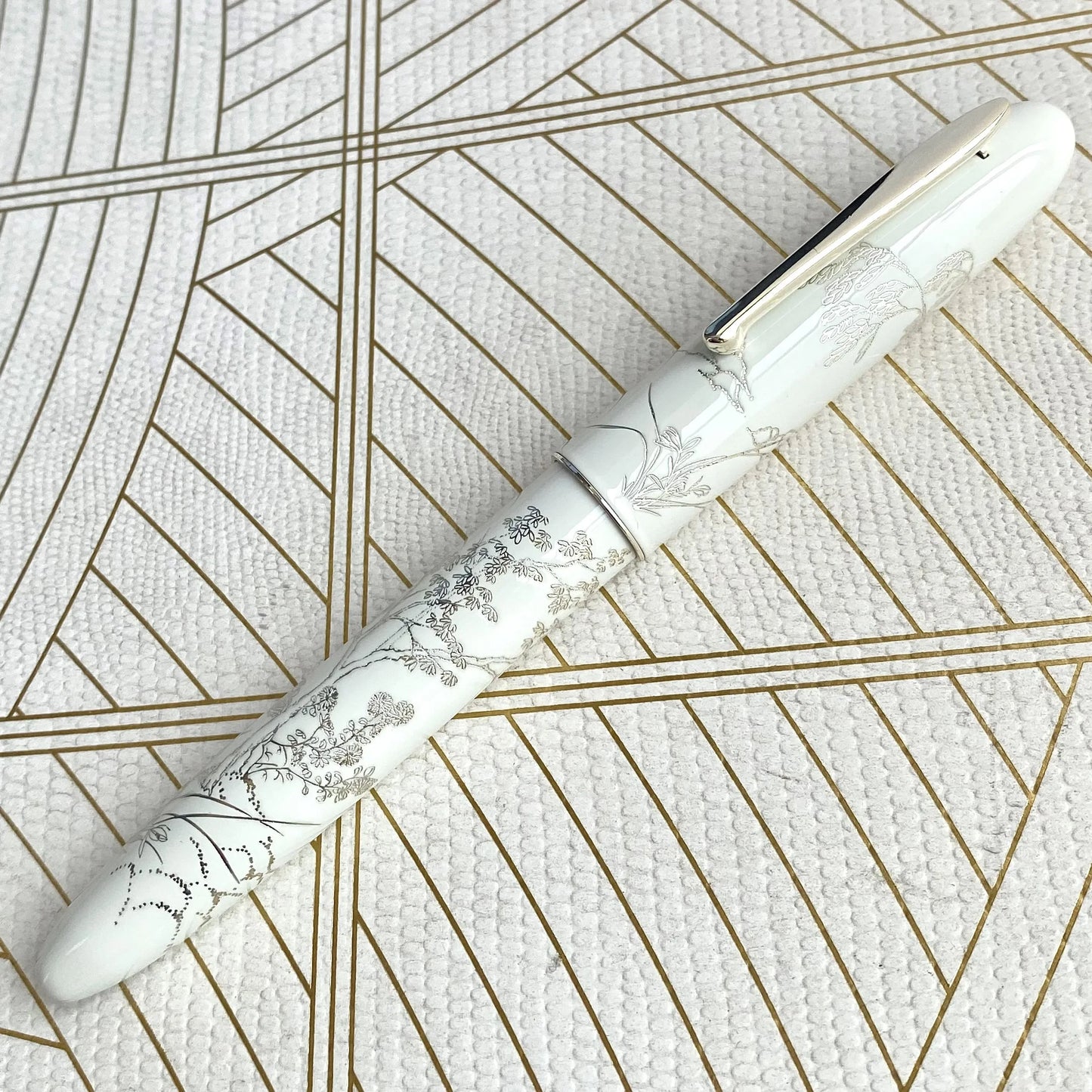 Limited Hongdian N23 Fountain Pen Rabbit Year High-End Students Business Office Writing Supplies Gold Carving Student Gift Pens