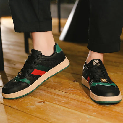 High Quality Fashion Trend Couple Board Shoes New Men Women Anti Slip Odor Proof Sneakers Classic Retro Hot Selling Casual Shoes
