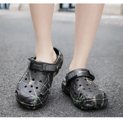 Summer Women's and Men's Clogs Slippers Classic Couple's Garden Shoes Men Fashion Casual Sandals Leisure Slides Big Size 46 47