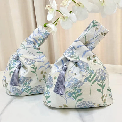 Chinese Style Embroidered Shoulder Bag Elegant Handbag Retro Small Square Bag Wedding Party Luxury Designer Women Evening Clutch