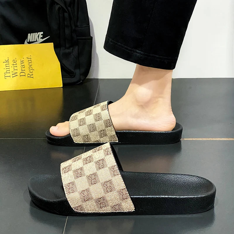 Men's Slippers Summer 2025 New Outer Wear Home Flip Flops Men's Non-Slip Beach Sandals