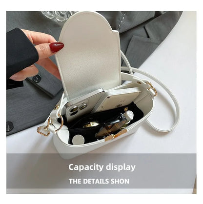 New Fashionable V Decor Shoulder Bag Trendy Ins Bucket Crossbody Handbag For Women