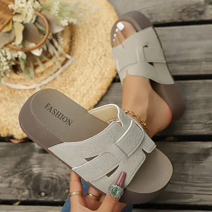 Summer Fashion Round Toe Platform Women's Sandals New Luxury Designer Flat Shoes New Comfortable Women's Home Non-Slip Slippers