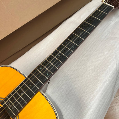 Acoustic Guitar 000 28EC Eric Clapton Signature Model 1997 Acoustic Guitar