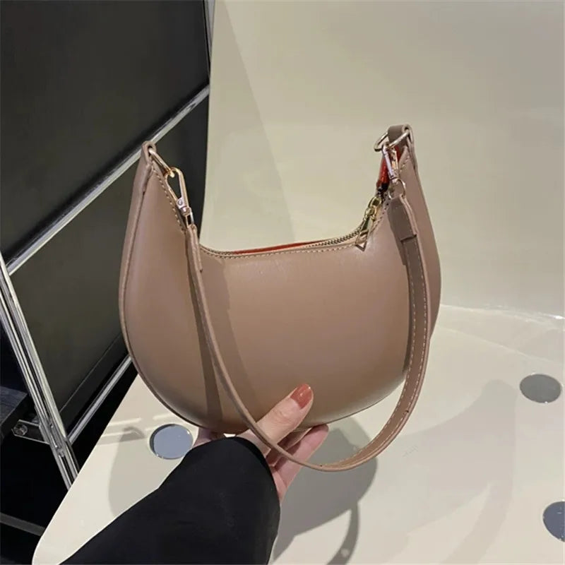 Shoulder Bags Women NEW Fashionable High-end Moon-shaped Baseball Bag Showing Luxury Women's Single Shoulder Bag