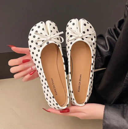 Luxury Brand Spring Retro Women's Bow Split Hoof Toe Single Shoes Comfortable Rubber Bottom Ladies Tabi Ninja Ballet Flat Shoes