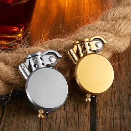 New Retro Round Kero sene Lighter Creative Metal Windproof Flame Lighter Gold and Silver Oil Lighter Smoking Accessories Tool