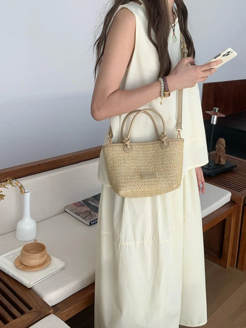 Summer Vacation Women's Beach Straw Shoulder Bag Retro Design Ladies Portable Crossbody Bags Knot Basket Woven Tote Handbags