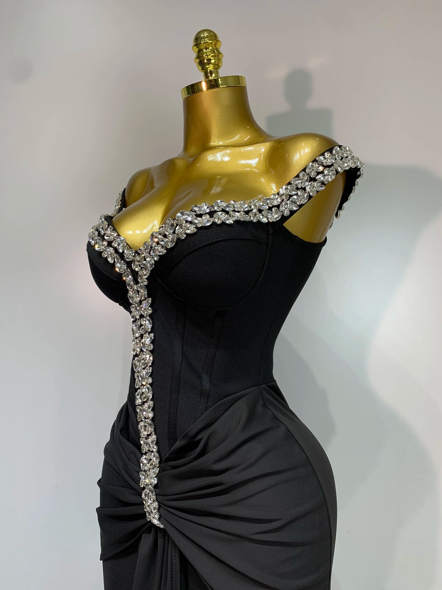 Women Sexy Off Shoulder Shinning Diamond Bodycon Long Bandage Dresses Elegant Evening Party Birthday Cocktail Wedding Gowns