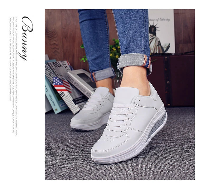 Women Sneakers Fashion Platform Shoes Lace Up Women Casual Flats Shoes Outdoor Lightweight Walking Women Shoes Zapatos De Mujer