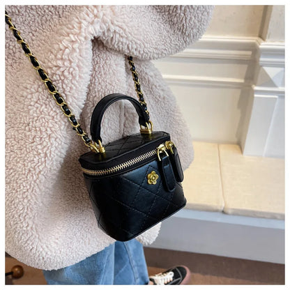 Small  Shoulder Bucket Bag For Women Classic Mini Clutches Female Small Square Bag Crossbody Metal Chain Handbag