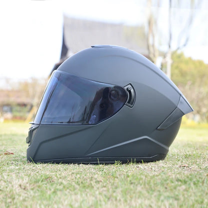 Motorcycle helmet, men's and women's dual lens full helmet, four season couple street bike safety helmet