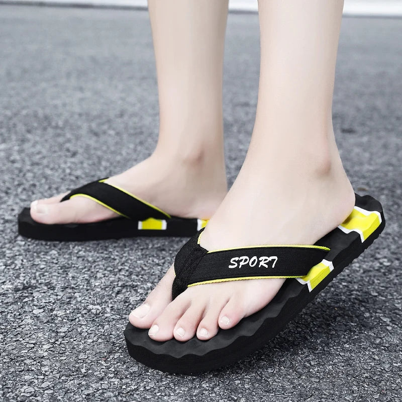 New summer men's sandals lightweight comfortable breathable wading slippers outdoor casual large size beach shoes for men