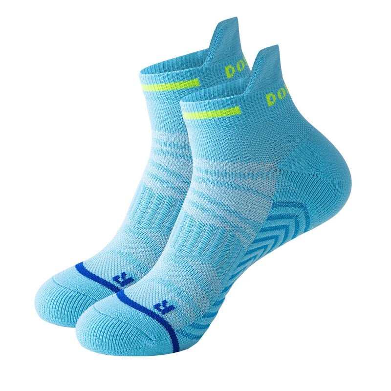 Mens Athletic Ankle Socks Running Compression Socks for Women Cozy Low Cut Performance Soft Tab Socks