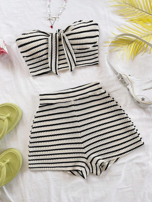 Women's Elegant 2-Piece Fashion Striped Set with Butterfly Detail Top and High-Waisted Shorts, Perfect for Holiday, Date, Aftern