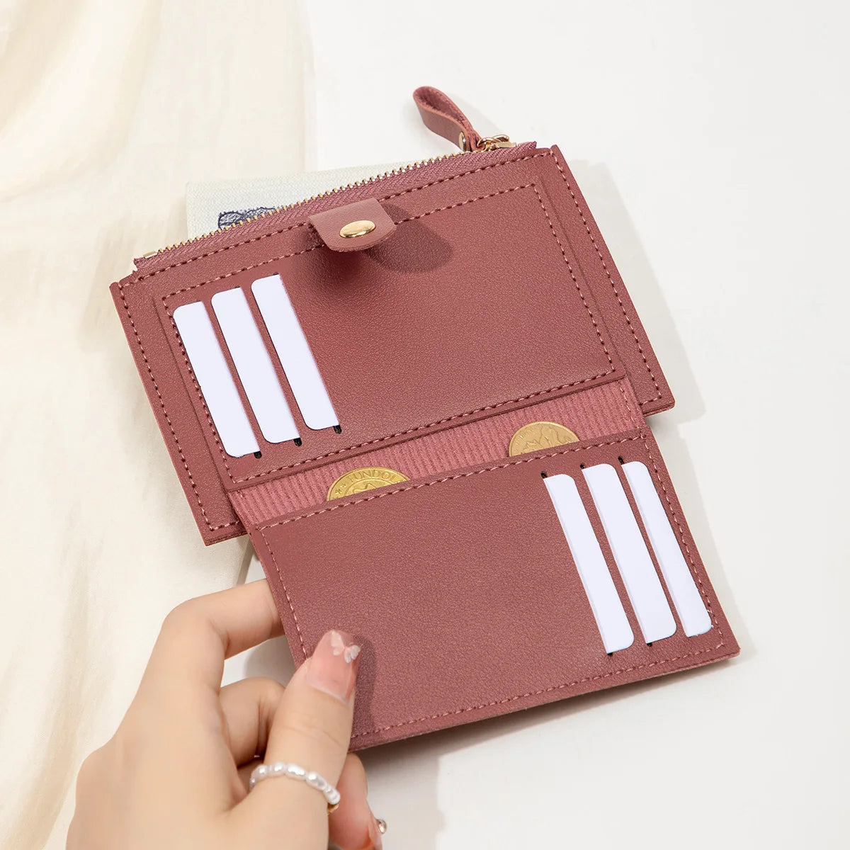 Minimalist and Fashionable Women's Short Card Bag Ultra-Thin Mini PU Leather Zero Wallet Women's Credit Card Holder Wallet