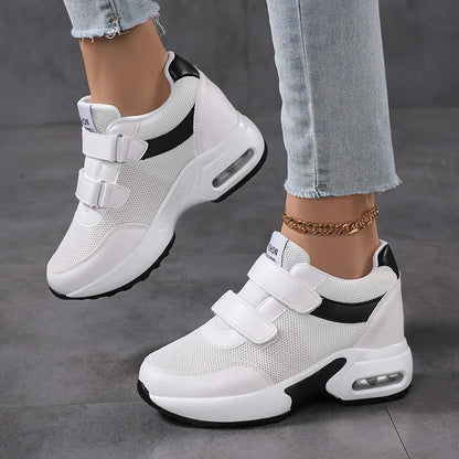 Fashion Women's Platform Shoes Invisible Height-increasing Casual Shoes Ladies Breathable Air-cushion Walking Traveling Shoes