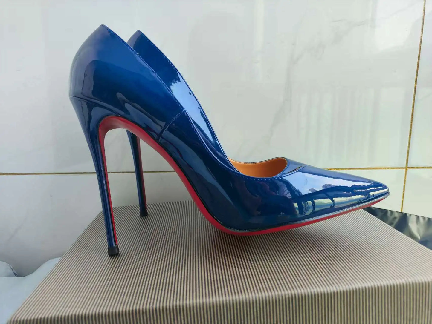 35-48 size slim high heels women's high heels sexy pointed wedding shoes party high heels patent leather neutral shoes