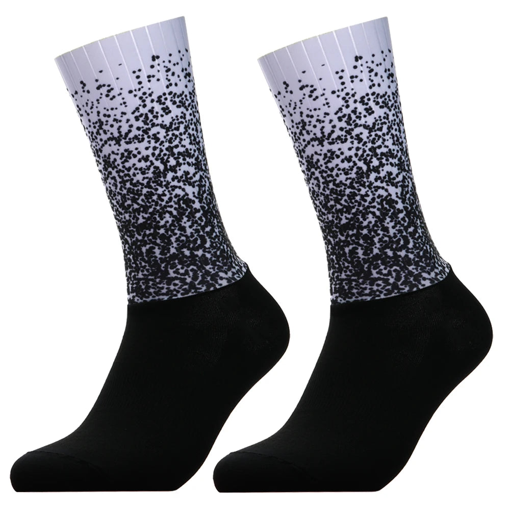 Cycling 2024 Anti Slip Whiteline Silicone Summer Aero Socks Socks Men Bicycle Sport Running Bike Socks Calcetines Ciclismo