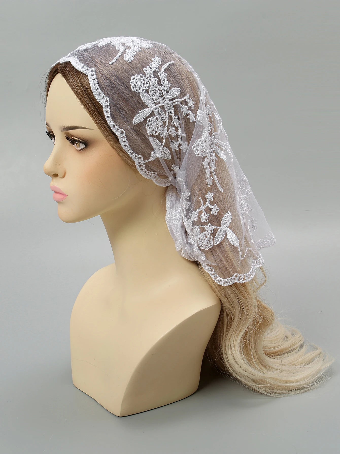 Wholesale French Lace Triangle Scarf Embroidered Flower Lace Scarf Small Shawl Crochet Head Scarf Headwraps Bandana For Women