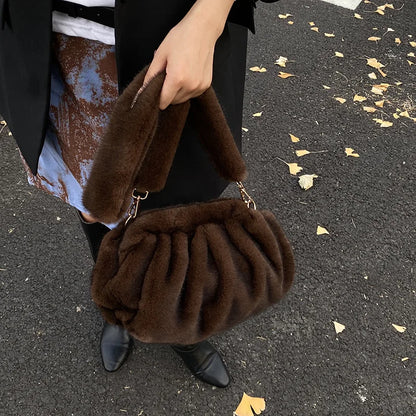 Cute and Versatile Winter Crossbody Bags Mink Fur Wrinkle Relaxed Texture Cloud Shell Bag Women Fashion Tote Shoulder Bag