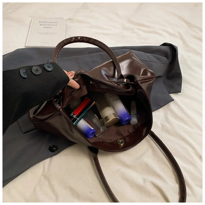 Women's Vintage Glossy Oil Wax Leather Tote Bag Buckle Casual Shoulder Handbag Elegant Work Bag for Daily Commute Top-handle Sac