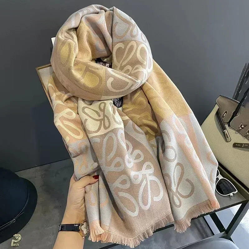 New Korean Version of The Fashion Hair Scarf Senior Sense Office Thick Warm Shawl for Both Casual and Versatile Bib