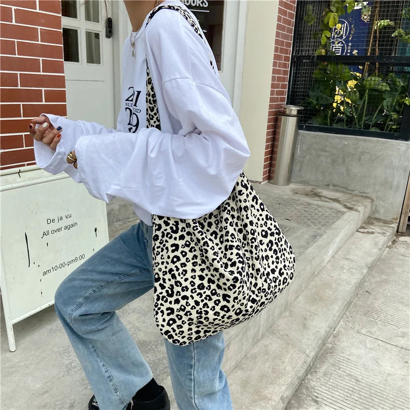 Women's Shoulder Bags Leopard Print Flower Fashionable Trendy Canvas Cross Bags Large Capacity Portable Shopping Shoulder Bags