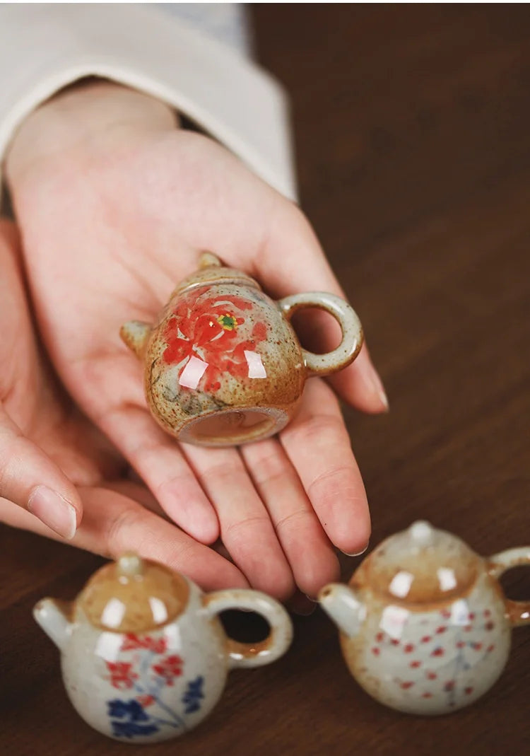 Mini Hand-Painted Ceramic Teapot Jingdezhen Hand- Pulled Tea Pet Micro Landscape Decorative Item Kitchen Dining Bar Essential
