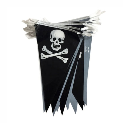 Various festive scenes, decorate pirate skeletons, string flags, pirate theme parties, Halloween, decorate birthdays, pull flags