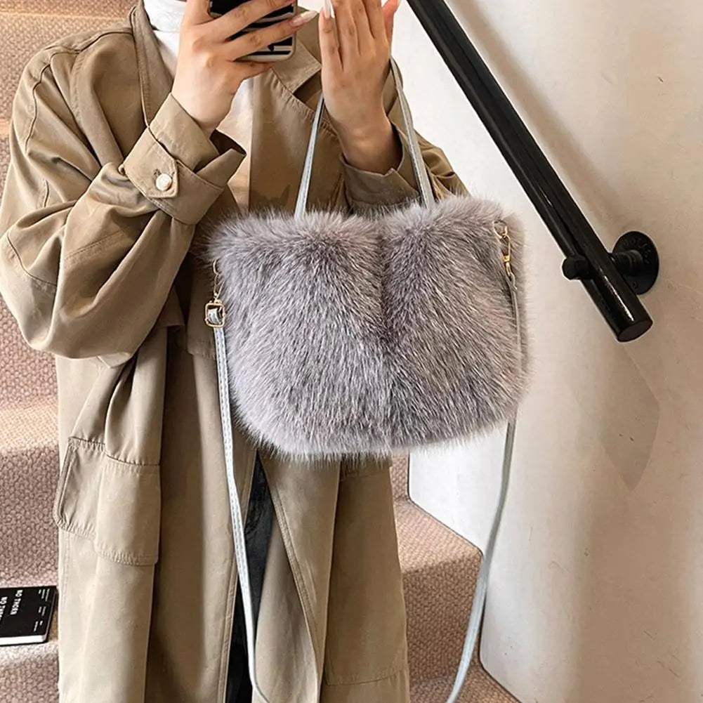 Fahion Faux Fur Tote Bag Women's Bucket Plush Luxury Design Ladies Handbags Winter Crossbody Shoulder Bags
