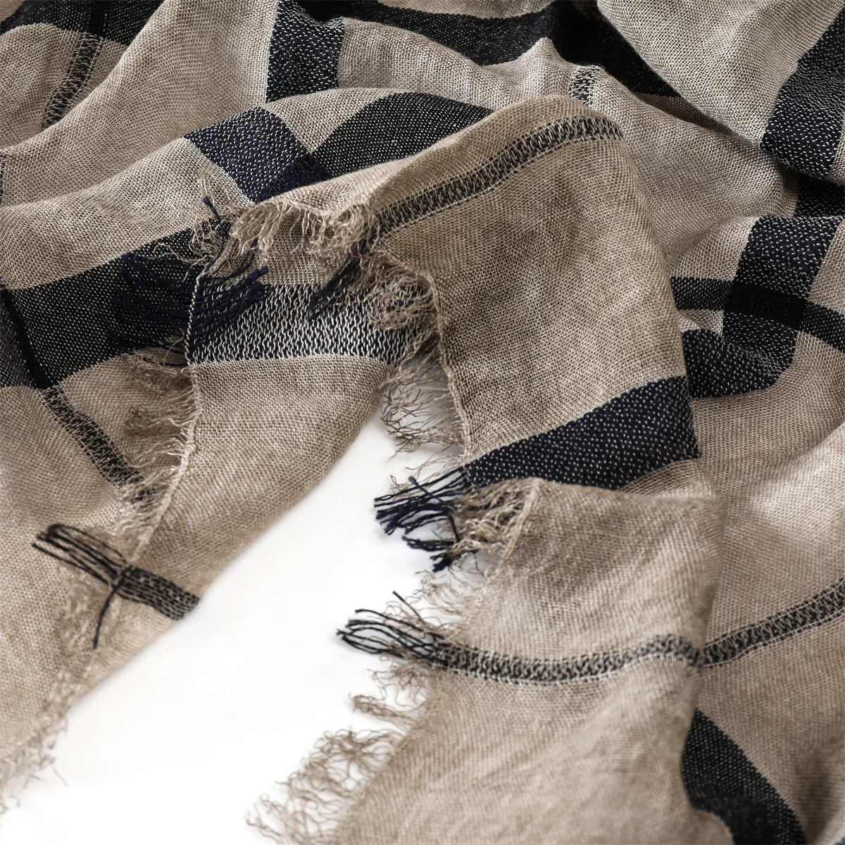Fashion Plaid Cotton Linen Men Scarves Autumn Winter Warm Men's Scarf Short Tassel Bufanda Male Accessories Pashmina Shawl