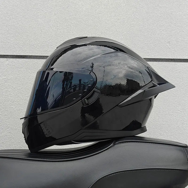Motorcycle helmet, men's and women's dual lens full face helmet, motorcycle sports car, all season full face helmet