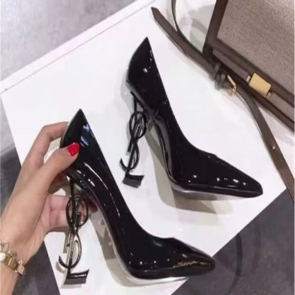 2025 New Slipper Platform Women's High Heels in Wedge Shape Women's Beach Sliding Rubber Slippers Summer Fashion Slippers