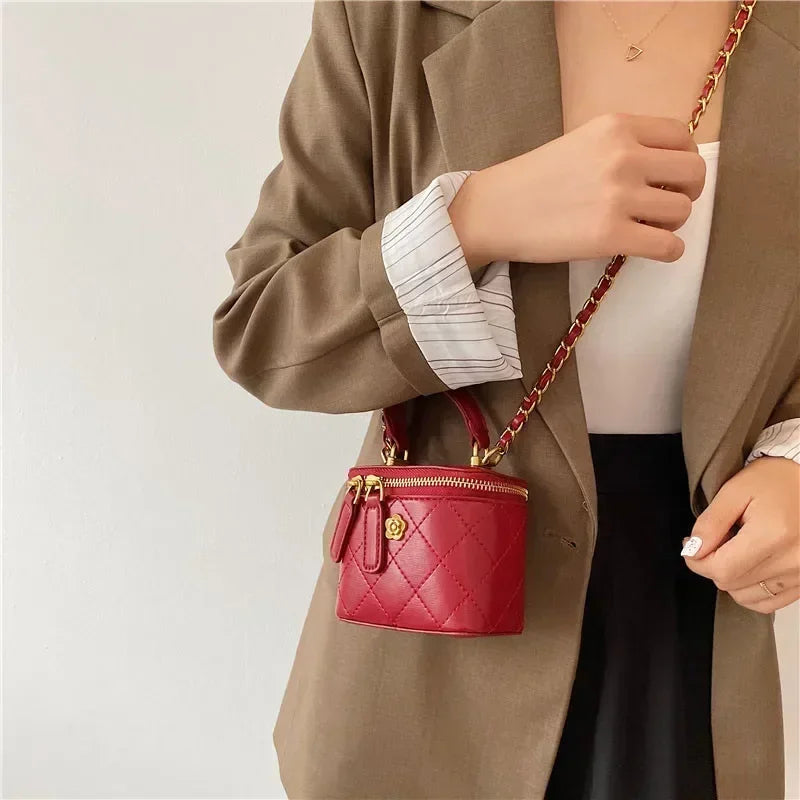 Small  Shoulder Bucket Bag For Women Classic Mini Clutches Female Small Square Bag Crossbody Metal Chain Handbag