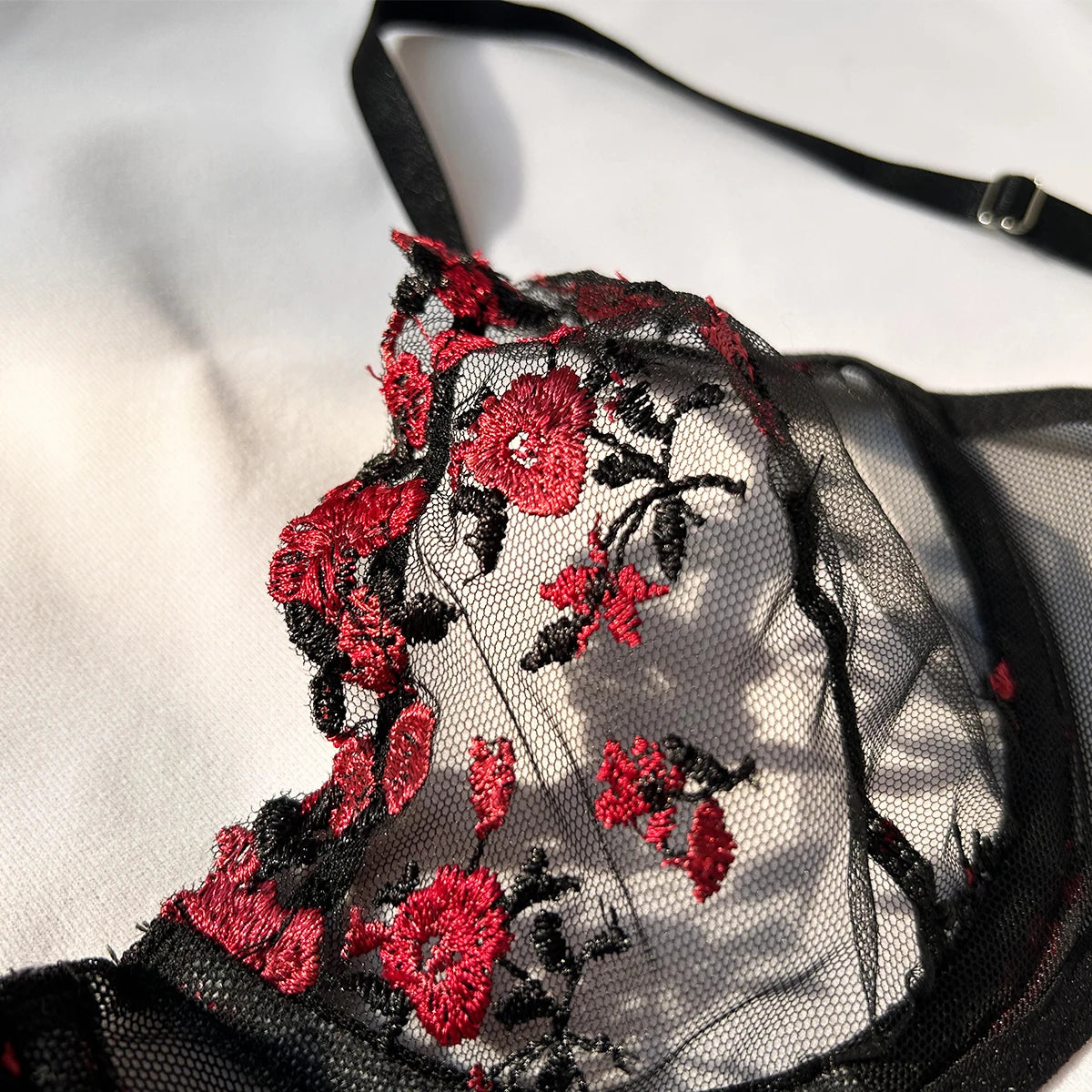 Women's Embroidered Push Up Lingerie Set, Comfortable Thin Bralette Underwear for Daily Wear
