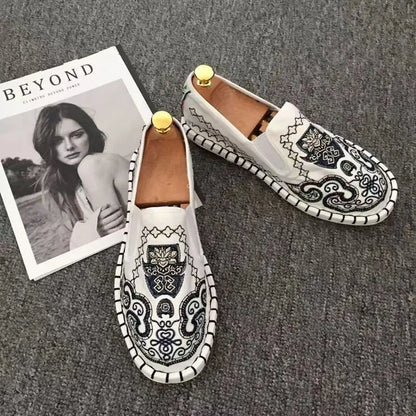 Old Beijing Cloth Shoes Embroidery Flower Social Guy Male Moccasin-Gommino Student Casual Shoes Fashion National Chinese Style
