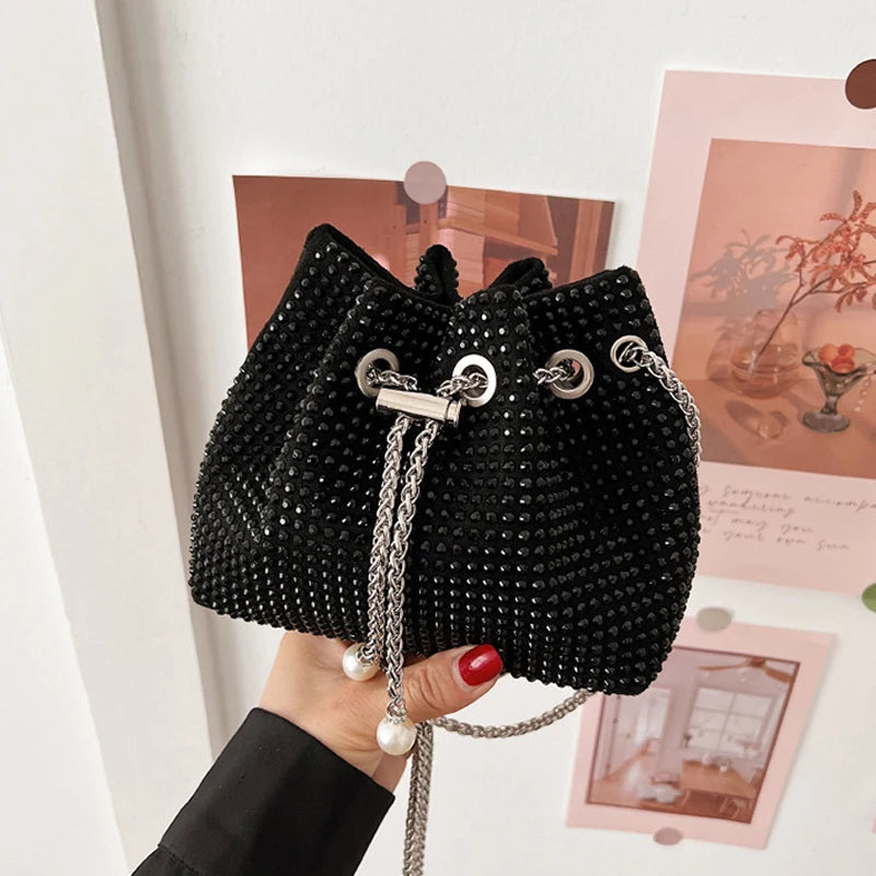 Luxury Women's Bag New High Quality Horseshoe Bucket Bag Exquisite PU Rivet Sequin Design Women's One Shoulder Handbag