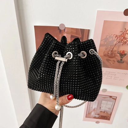 Luxury Women's Bag New High Quality Horseshoe Bucket Bag Exquisite PU Rivet Sequin Design Women's One Shoulder Handbag