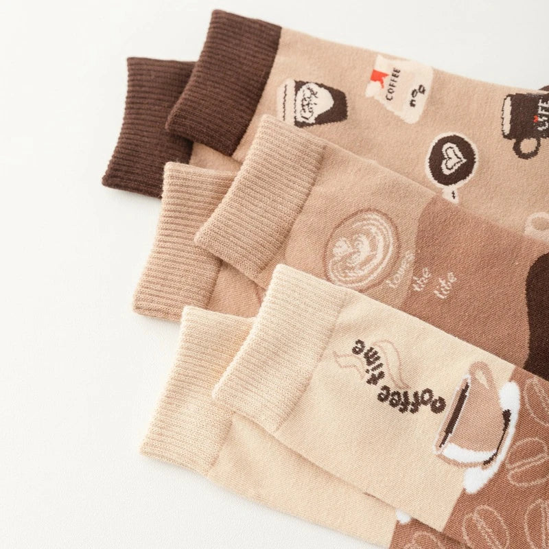 Good quality Best-selling Novelty Socks Women Spring Autumn Fashion Classic Cartoon Letter Coffee Creative Casual Stockings