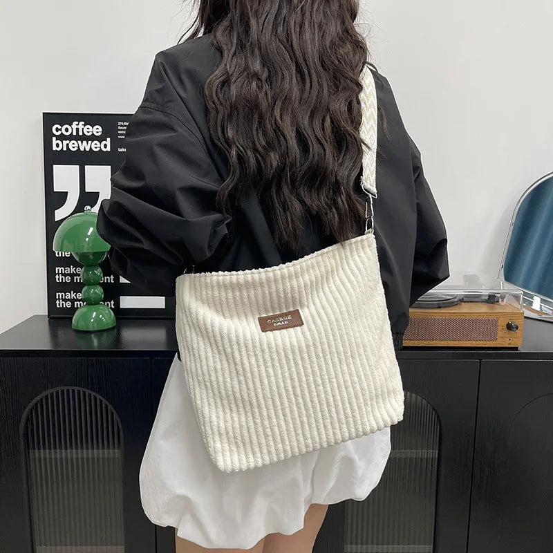 Solid Color Corduroy Messenger Bag Versatile Handbag Women Shoulder Crossbody Bags Casual Chic Bucket Women‘s Bag Bolsos Mujer