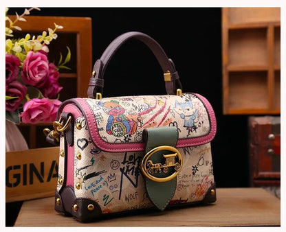 Bear bag 2025 new fashion niche portable small square bag women's bag messenger bag
